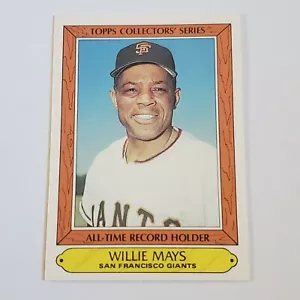 1985 MLB Topps Woolworth's #26 Willie Mays Card BBC-205 - Picture 1 of 3