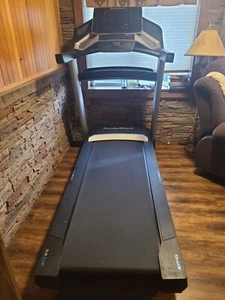 Norditrack Treadmill FlexSelect EXP10i - Picture 1 of 8