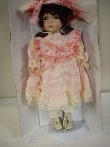 Muñeca ""Krystal"" de creaciones clásicas - Imagen 1 de 7