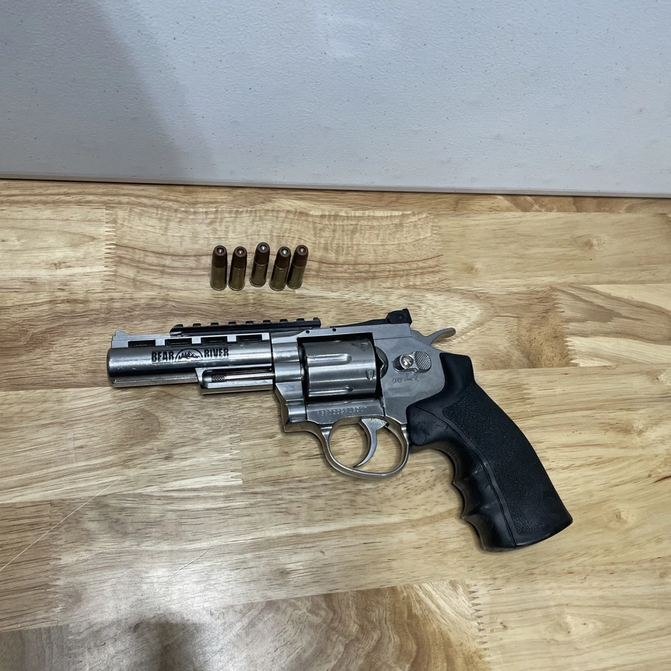 BEAR RIVER 4” EXTERMINATOR CHROME TACTICAL B. B REVOLVER 400 FPS B1063 - Image 1 of 4