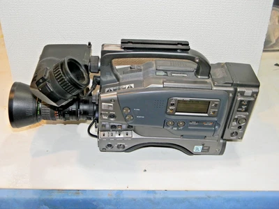 JVC Mini DV Camcorder GY-DV550 with FUJI FUGINON -TV-Z Lens - Image 1 of 4