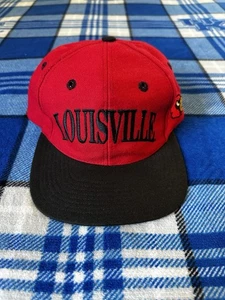 Gorra de colección Louisville Cardinals The Game SnapBack roja años 90 de colección - Imagen 1 de 11
