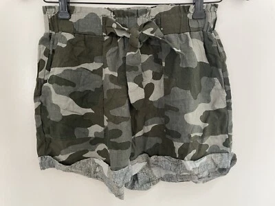 Pantalones Cortos Para Mujer Charlotte Russe Camuflados Mezcla de Lino Cintura Elástica Verde M Foto 1 de 4