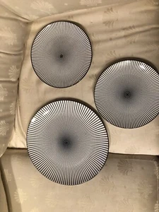 Royal Norfolk schwarz/weiß Wirbel optische Täuschung Ersatz 2 Salate, ein Abendessen - Bild 1 von 7