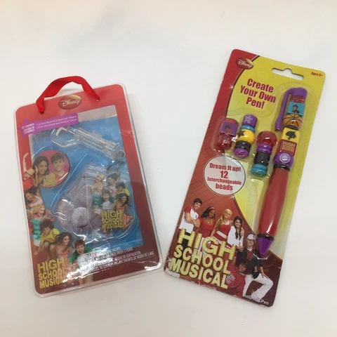 2006 DISNEY HIGH SCHOOL MUSICAL Cosmetic Set Keychain And Create Your Own Pen! Cover