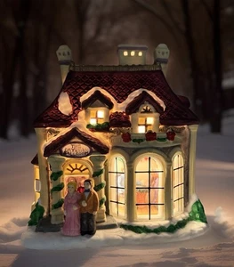 Trim A Home Villaggio di Natale Illuminato La Sala da Sfera di Cristallo con Scena Finestra Vintage - Foto 1 di 24