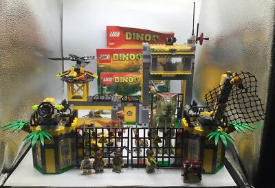 LEGO Dino Defense HQ Set 5887 de 2012 Foto 1 de 4