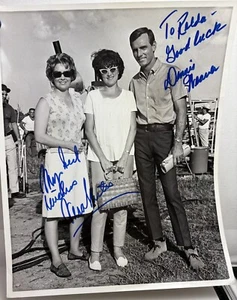 Vintage Foto handsigniertes Autogramm GENTLE GIANT Weaver Miles BEHIND SCENE 1966 FL - Bild 1 von 3