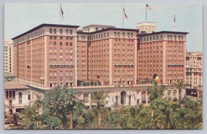 Vintage Postcard The Biltmore Hotel Los Angeles 1500 Rooms - Picture 1 of 2