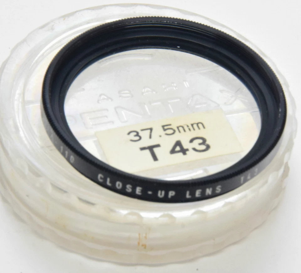 PENTAX-110 30.5mm T43 Close Up + Case for 50mm lens - Image 1 of 1