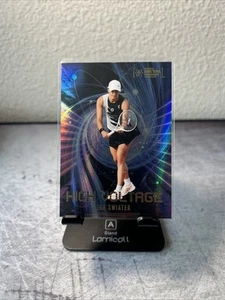 Iga Swiatek 2023 Skybox Metal Universe Champions Holo High Voltage. - Picture 1 of 2