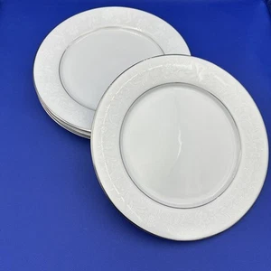 Juego de 4 platos de cena Noritake Ranier de 10 1/2" blanco floral platino borde #6909 - Imagen 1 de 10
