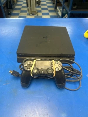 SONY PS4 - SYSTEM - CUH-2115B - 1TB (C57002684) - Image 1 of 4