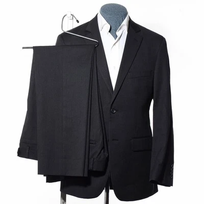 39R Pronto Uomo Platinum Dark-Gray Soft Wool 2-Piece Suit 33x31 Trousers Jacket - Image 1 of 4