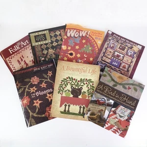 Posten 7 Volkskunst Wolle Applikation Quilt Muster Bücher Need'l Love Buggy Scheune WOW - Bild 1 von 6