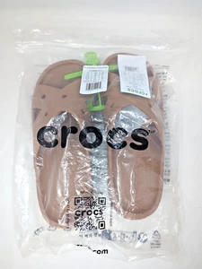 DAMEN CROCS braune klassische STRAND-/POOL-SANDALE MIT KREUZRIEMEN GRÖSSE 8 NEU MIT ETIKETT - Bild 1 von 3