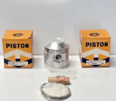 Par de pistones Triumph Bonneville 650cc T110 MC NOS 20 sobre 14087 .020 Foto 1 de 4