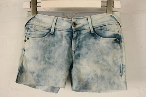 Pepe Jeans Light Stonewash Denim Shorts Waist 27" - Picture 1 of 3