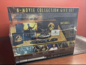Jurassic World 6-Movie Collection Gift Set (4K UHD+Blu-ray+Digital+Figurine) NEW - Picture 1 of 6