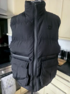 Chaleco SikSilk Para Hombre Acolchado Sin Mangas Bolsillos con Cremallera NEGRO TALLA XL - Imagen 1 de 4