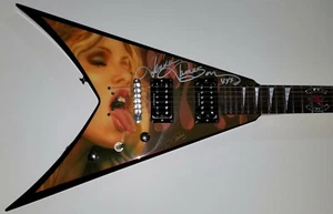 Porn Star JENNA JAMESON Rare Jumbo Signed Limited Jackson King V Guitar BAS & GA - Picture 1 of 12