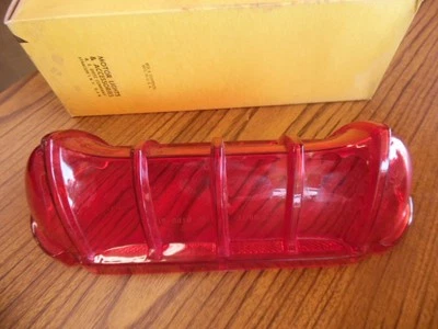 1961 Buick LeSabre задняя лампа задний фонарь стоп-сигнал объектив L/H NORS  - Изображение 1 из 3