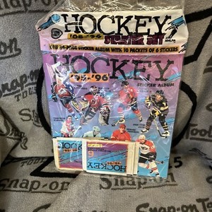 1995-96 Panini Sticker Card Hockey Starter Set Album Pack FACTORY SEAL '95 1996