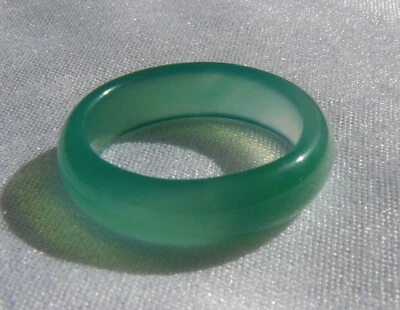Achat-Ring, grünlich, markant, gewölbt, Gr. 56 (17,85 mm Ø), neu, Halbedelstein - Bild 1 von 4