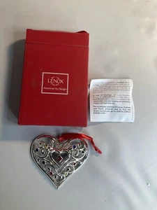 Lenox Schmuck HERZ Ornament Weihnachten Silber Teller mit rotem Edelstein & Band - Bild 1 von 1