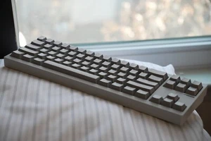 Custom Mechanical Keyboard (Very Versatile, Sleek, and Minimal!) READ DESC! - Picture 1 of 20