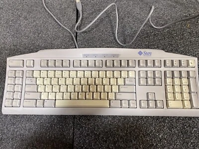 Sun 320-1273 Type-6 USB Keyboard - US/UNIX - Image 1 of 2