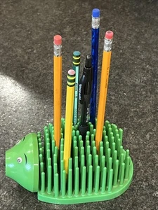 Vintage Avacado Green Porcupine Hedgehog Pen Holder Organizer Desk Pal 1980โs๐ฅ - Picture 1 of 16