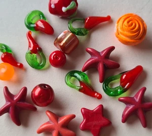 Perlen Mix Mischung Glasperlen Perlenset Schmuck basteln Bastelset DIY rot 50g - Bild 1 von 5