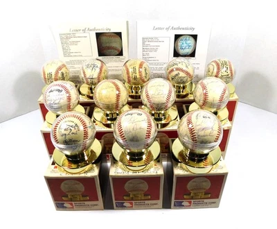 Complete Lot of (12) 1986 Team Signed Baseballs All National League JSA Autos - Image 1 of 4