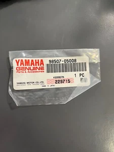 98507-05008 Screw, Pan Head OEM Yamaha - Picture 1 of 1