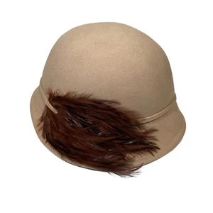 Betmar Gimbels 100% Wolle Fischerhut Damen Cloche braun mit Feder Vintage " - Bild 1 von 9