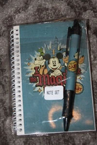 Disneyland cast members note pad & PEN - Picture 1 of 2