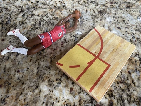 McFarlane Philadelphia 76ers Sizers NBA Loose Figure - Dr. J - Julius Erving Cover