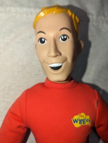 The Wiggles MURRAY SPEAK AND SING 15” Doll - Excellent Condition UNTESTED N Cover