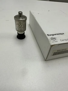 Bently Nevada 330400-02-05 Beschleunigungsmesser Beschleunigungstranducer 100mV/g - Bild 1 von 15