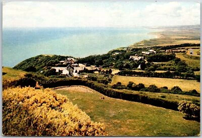 Postal de Blackgang Isla de Wight mirando hacia el oeste desde Winding Road Inglaterra Foto 1 de 2