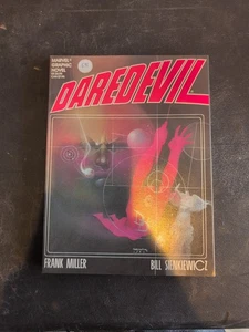 Daredevil Marvel Graphic Novel Love and War 1986 Printing Miller/Sienkiewicz New - Picture 1 of 6