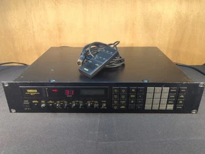 YAMAHA REV-7 Vintage Programable Stereo Digital Reverberator With Remote - Picture 1 of 6