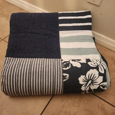 RARE Pottery Barn Kids Jordan Striped Hawaiian TWIN Quilt BLUE - Image 1 of 4