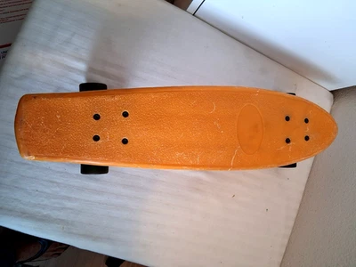 PATINETA DE PLÁSTICO NARANJA MAKAHA III VINTAGE Foto 1 de 4