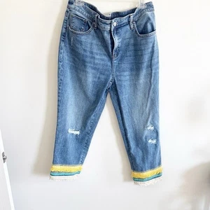 CHICO'S So Slimming Girlfriend Slim Crop Jeans Boho Embellished Hem Size 12 - Picture 1 of 8