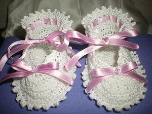 SCARPINE NEONATO IN COTONE FATTE ALL'UNCINETTO -CROCHET BABY SHOES - Foto 1 di 1