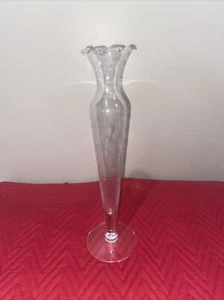 PRINCESS HOUSE “HERITAGE” (409) CRYSTAL 10” ACCENT FLORAL BUD VASE - Picture 1 of 3