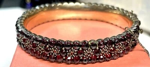 Antik Böhmischer Granat Silberarmreif Armband - Bild 1 von 11