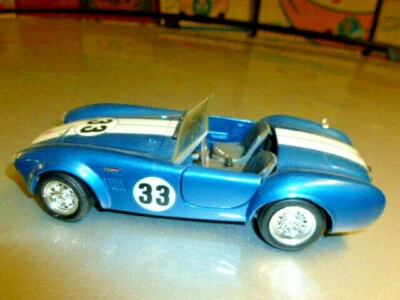 DIE CAST 1:24 SCALE REVELL  1965 SHELBY COBRA 427 S/C DIECAST CAR NO BOX - Immagine 1 di 4